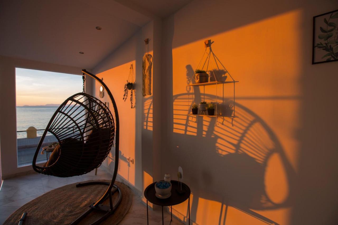 Sea Side Apartment