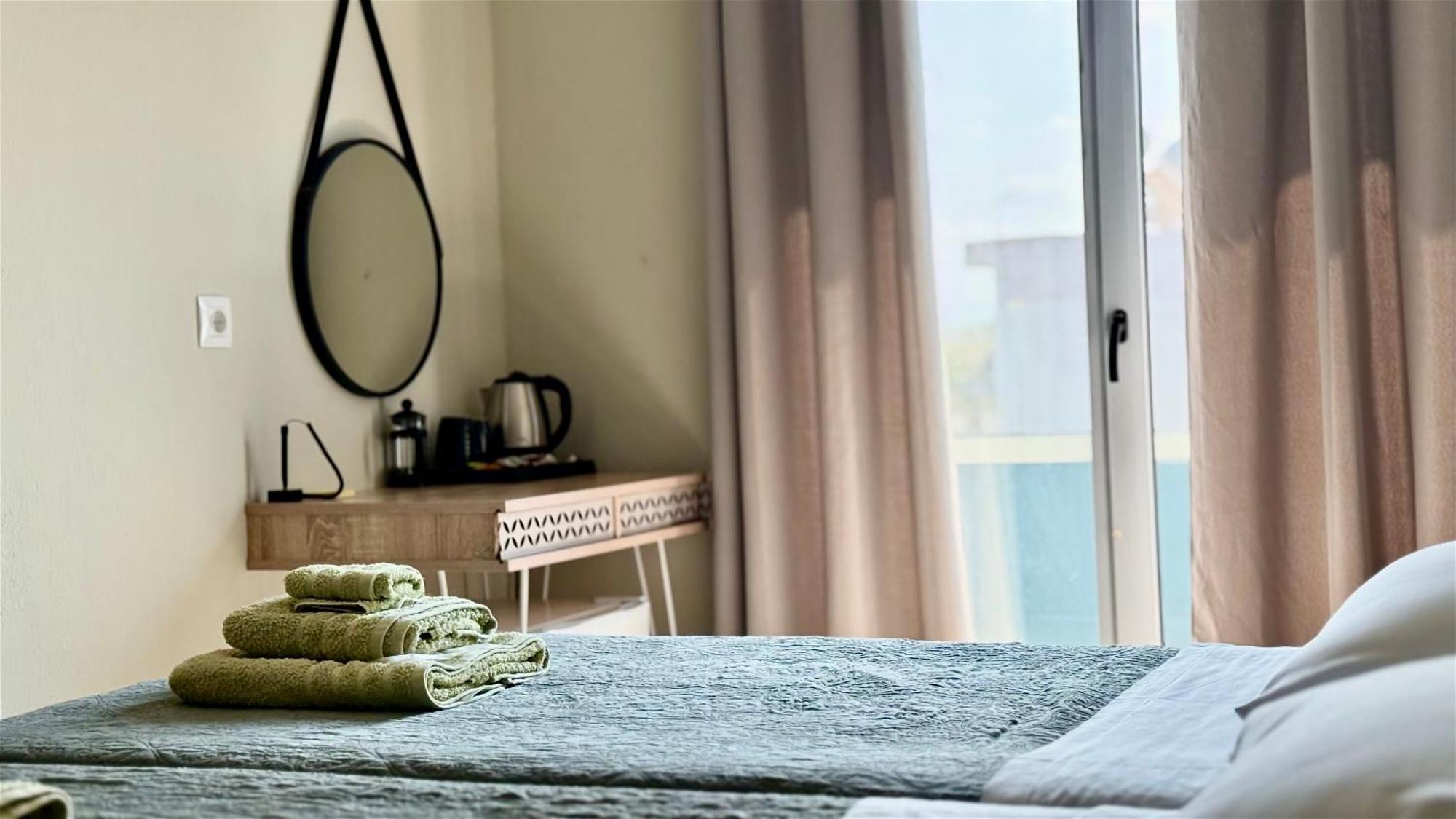 Sea Side Apartment
